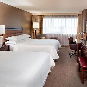 Queen Room Two Queen Beds